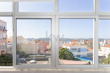 Apartment 2 Bedrooms in Ajuda