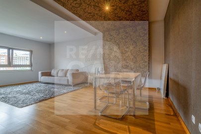 Apartment 3 Bedrooms in Odivelas