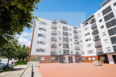 Appartement 3 Chambres à Lumiar