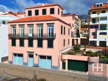 Apartamento T4 Penthouse no Centro do Funchal - Ma