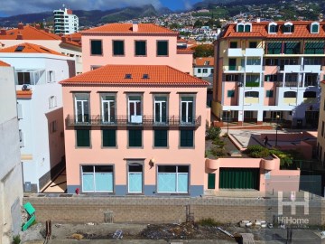 Loja Comercial no Centro do Funchal - Madeira