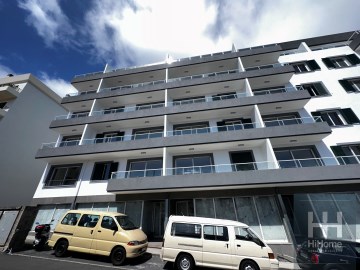 Apartamento T2 no Caniço no Edifício Girassol II