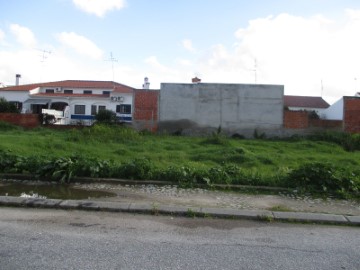 Terreno Urbano com 325 m2 - Terena