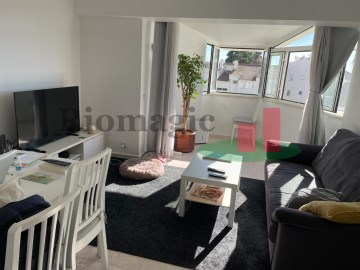 Apartamento T3 - Carcavelos