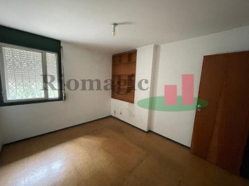 Apartamento T2 - Monte Abraão