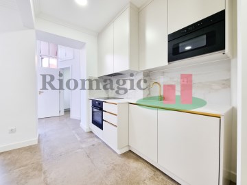 Apartamento T2 Penha França Lisboa