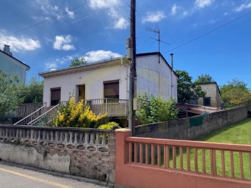 House 2 Bedrooms in San Claudio-Trubia-Las Caldas