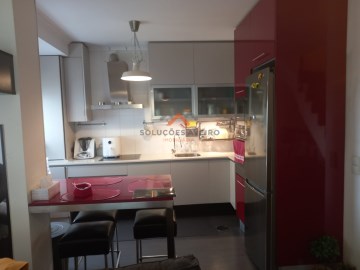 Apartamento 2 Quartos em Glória e Vera Cruz