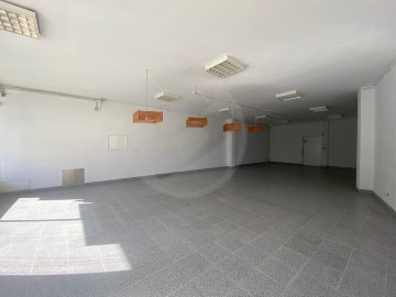 Loja c/ 110m2 | Caxinas - Vila do Conde