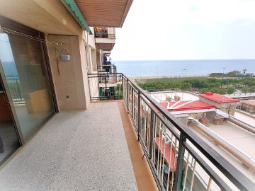 Apartment 3 Bedrooms in Calella