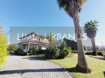 House 5 Bedrooms in Areias