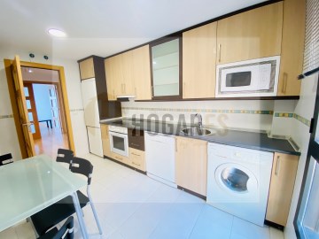 Apartment 3 Bedrooms in Avda de Valladolid