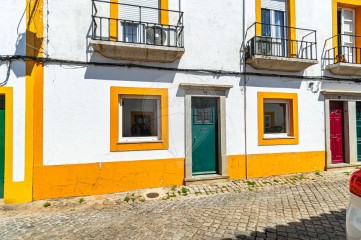 Moradia 2 Quartos em Évora (São Mamede, Sé, São Pedro e Santo Antão)