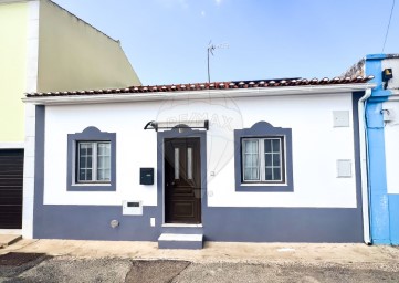 House 2 Bedrooms in Cano