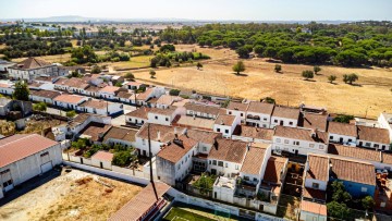 House 2 Bedrooms in Alcáçovas