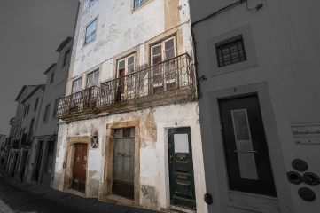 Edificio en Évora (São Mamede, Sé, São Pedro e Santo Antão)