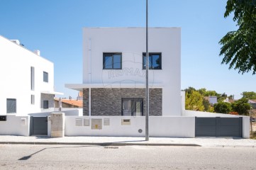 Maison 4 Chambres à Malagueira e Horta das Figueiras