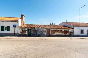 Maison 3 Chambres à Alcáçovas