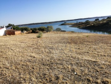 Terreno em Póvoa de São Miguel