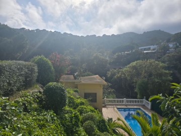 Maison 5 Chambres à Santa Maria de Llorell