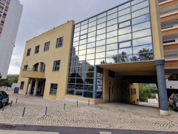 Bureau à Carnaxide e Queijas