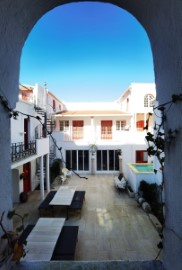 House 8 Bedrooms in Costa da Caparica