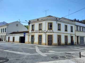 Bâtiment - Centre historique - Alcobaça - Façade