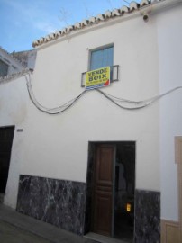 House 3 Bedrooms in Espejo