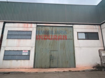 Industrial building / warehouse in Casatejada