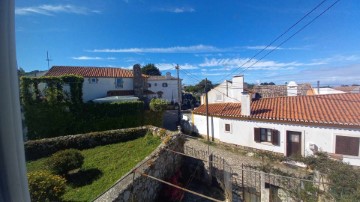 Moradia 2 Quartos em Colares