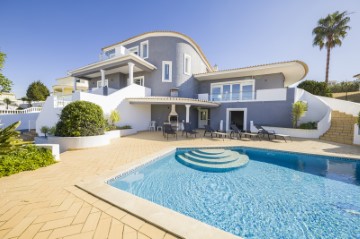 Cluttons Algarve - Real Estate - Villa - Ferragudo