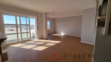 Apartment 3 Bedrooms in Ferrel