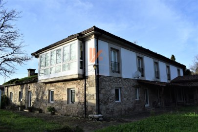 House 6 Bedrooms in Oza (Santa Eulalia)