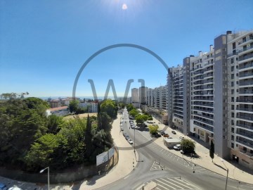 Apartamento 5 Quartos em Olivais