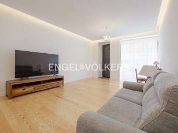 Luxurious 1 bedroom apartment in the Heart of Lapa