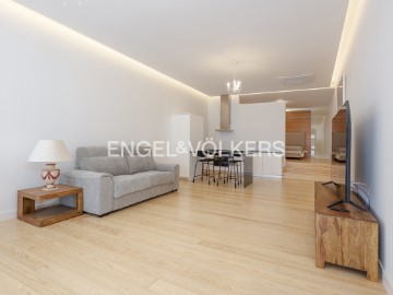 Luxurious 1 bedroom apartment in the Heart of Lapa