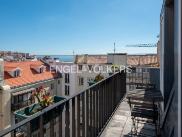 Fantastic 1 bedroom appartment with city view