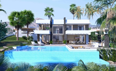 Villa de lujo con vistas al mar en venta en Estepo