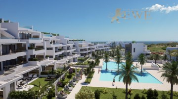 Apartamento con vistas al mar en venta en Estepona