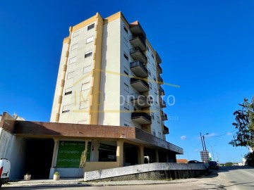 Apartamento 2 Quartos em Abrantes (São Vicente e São João) e Alferrarede
