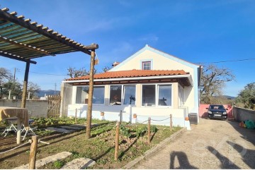 Country homes 3 Bedrooms in Chão de Couce