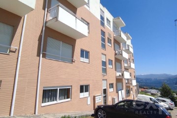 Apartamento 3 Quartos em Campelo e Ovil