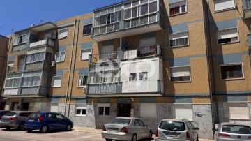 Apartamento 2 Quartos em Amora