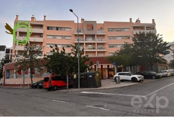 Appartement 2 Chambres à Faro (Sé e São Pedro)