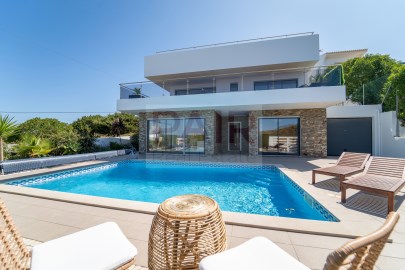 Villa contemporary architecture, sea view, garden 