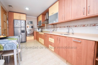 Apartment 3 Bedrooms in Las Lomas-Las Yucas