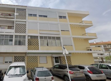 Apartamento 1 Quarto em Sacavém e Prior Velho