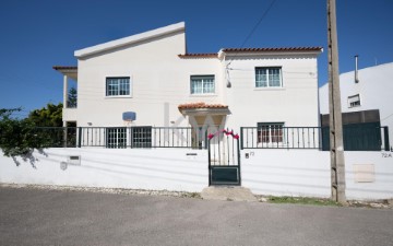 Maison 5 Chambres à São Domingos de Rana