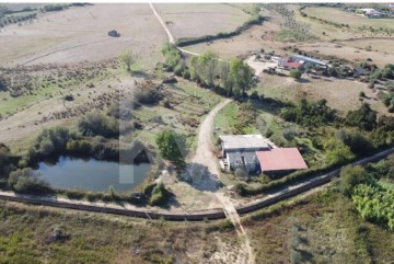 Quintas e casas rústicas 4 Quartos em Ladoeiro