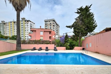 Apartment 2 Bedrooms in Estrela